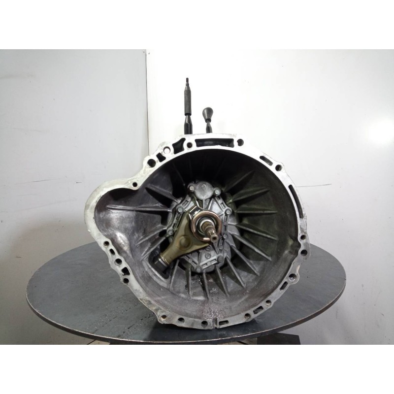 Recambio de caja cambios para nissan pick-up (d22) td doble cabina 4x4 referencia OEM IAM X1B  M1-B4-42