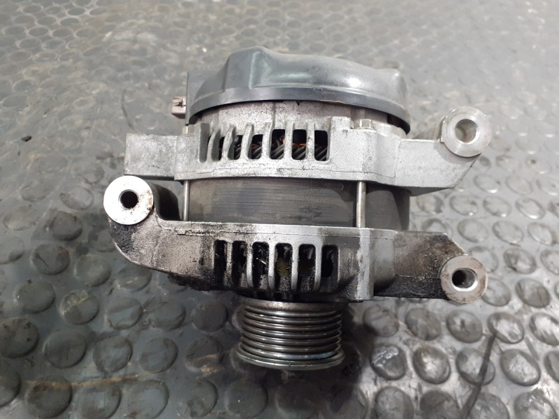 Recambio de alternador para toyota rav 4 advance referencia OEM IAM 2706026041 1042118111 P3-A5-23-3