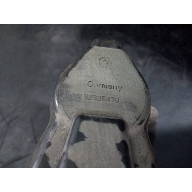 Recambio de pinza freno trasera izquierda para audi a4 ber. (b8) básico referencia OEM IAM 6442A3588  P1-B5-38