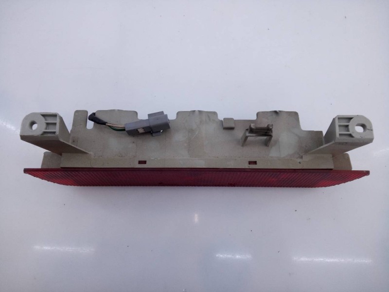 Recambio de luz central de freno para toyota land cruiser (j9) td gx (3-ptas.) referencia OEM IAM   E2-B4-14-1