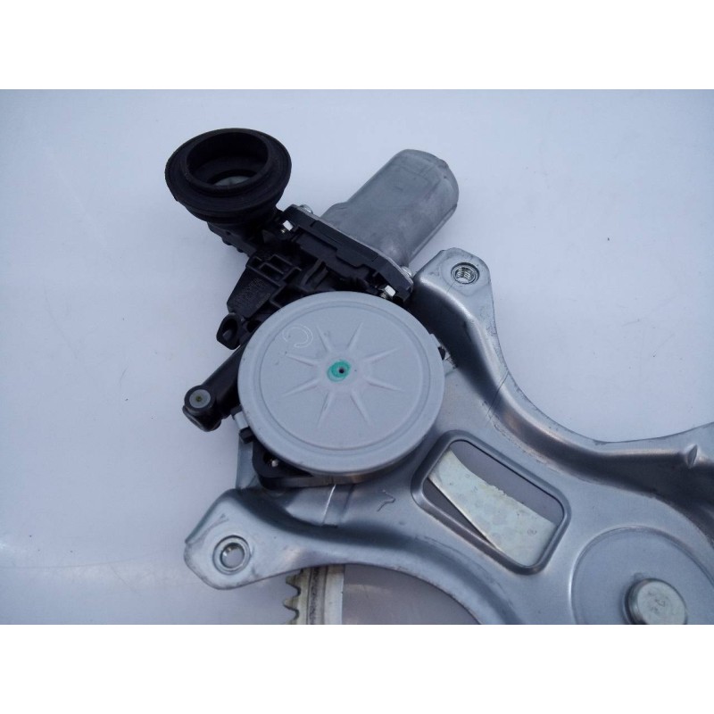 Recambio de elevalunas delantero derecho para toyota rav 4 advance referencia OEM IAM   E2-B4-45-2