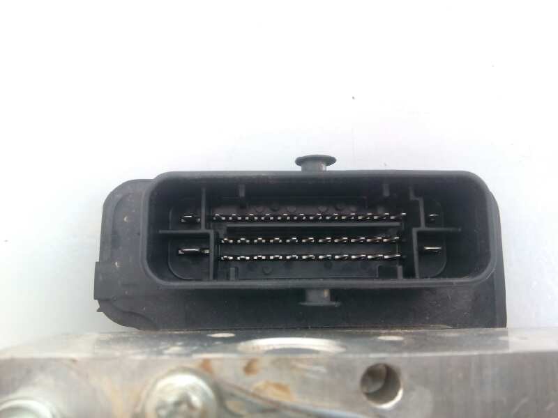 Recambio de abs para » otros... mahindra xuv500 referencia OEM IAM 2265106452 0265956340 E1-B2-35-2