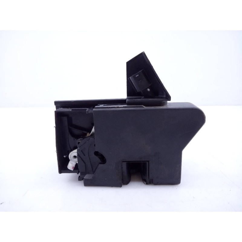 Recambio de cerradura puerta delantera derecha para dacia sandero stepway comfort referencia OEM IAM 805026816RG  E1-A1-36-2