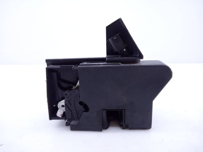 Recambio de cerradura puerta delantera derecha para dacia sandero stepway comfort referencia OEM IAM 805026816RG  E1-A1-36-2