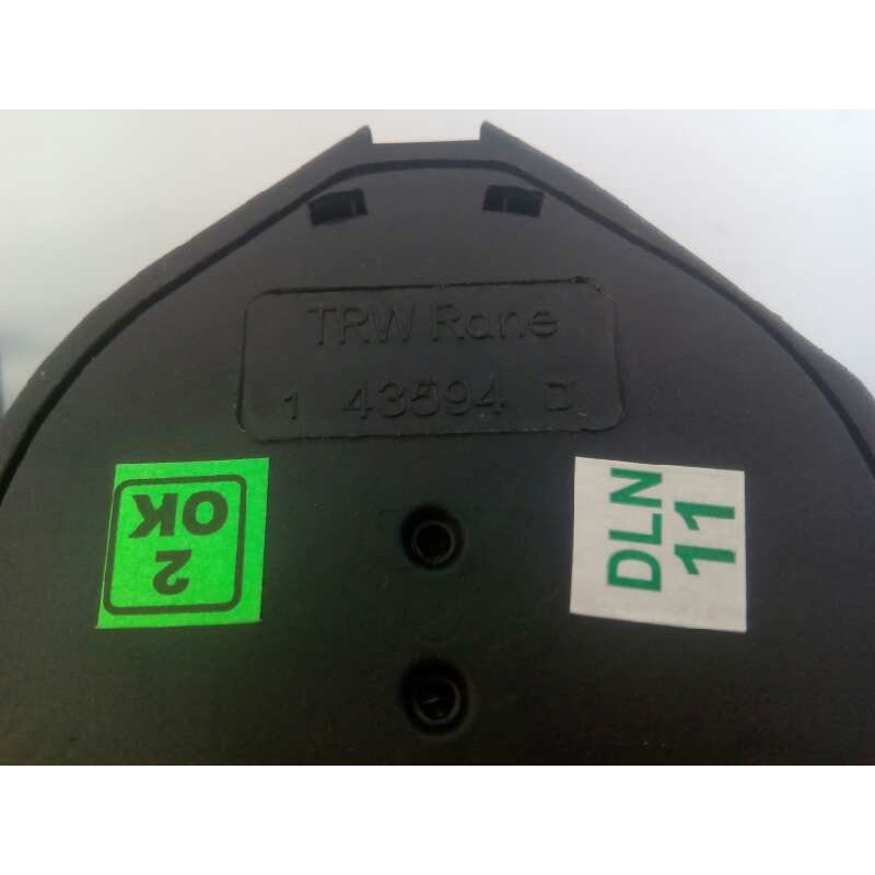 Recambio de cinturon seguridad trasero derecho para » otros... mahindra xuv500 referencia OEM IAM 143594D  E1-B2-35-2