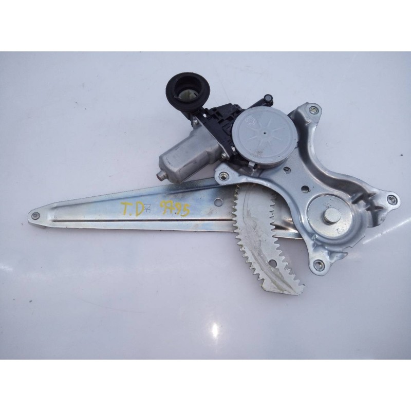 Recambio de elevalunas trasero derecho para toyota rav 4 advance referencia OEM IAM   E2-B4-45-2