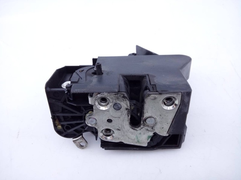 Recambio de cerradura puerta trasera derecha para dacia sandero stepway comfort referencia OEM IAM 825022281RG  E1-A1-36-2