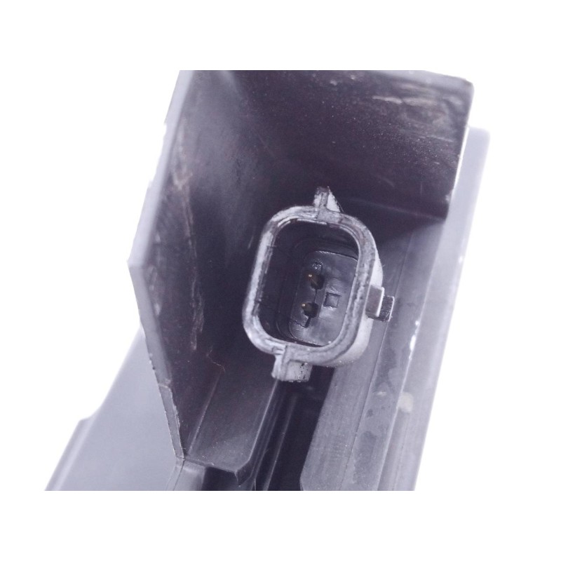 Recambio de cerradura puerta trasera derecha para dacia sandero stepway comfort referencia OEM IAM 825022281RG  E1-A1-36-2