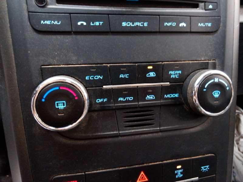 Recambio de mando climatizador para » otros... mahindra xuv500 referencia OEM IAM 1203HAA00471A C200WBGGA04 E1-B2-35-2
