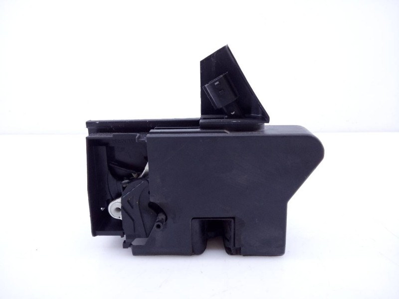 Recambio de cerradura puerta trasera derecha para dacia sandero stepway comfort referencia OEM IAM 825022281RG  E1-A1-36-2