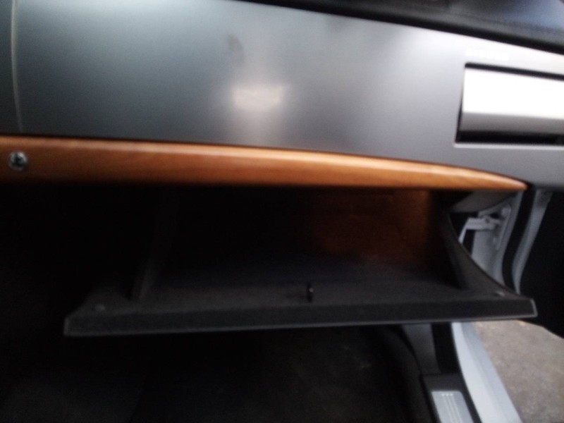 Recambio de guantera para jaguar xf 2.2 diesel luxury referencia OEM IAM   