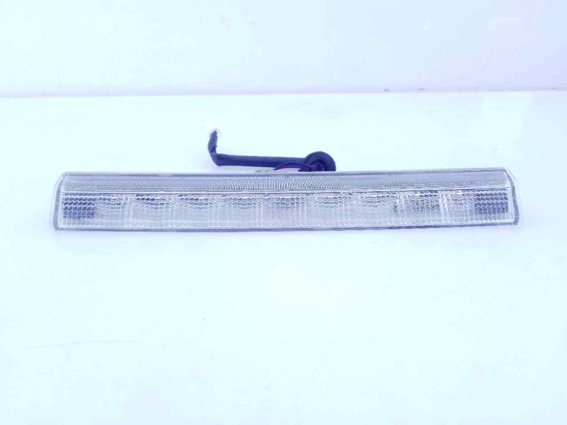 Recambio de luz central de freno para toyota rav 4 advance referencia OEM IAM   E2-B4-59-1