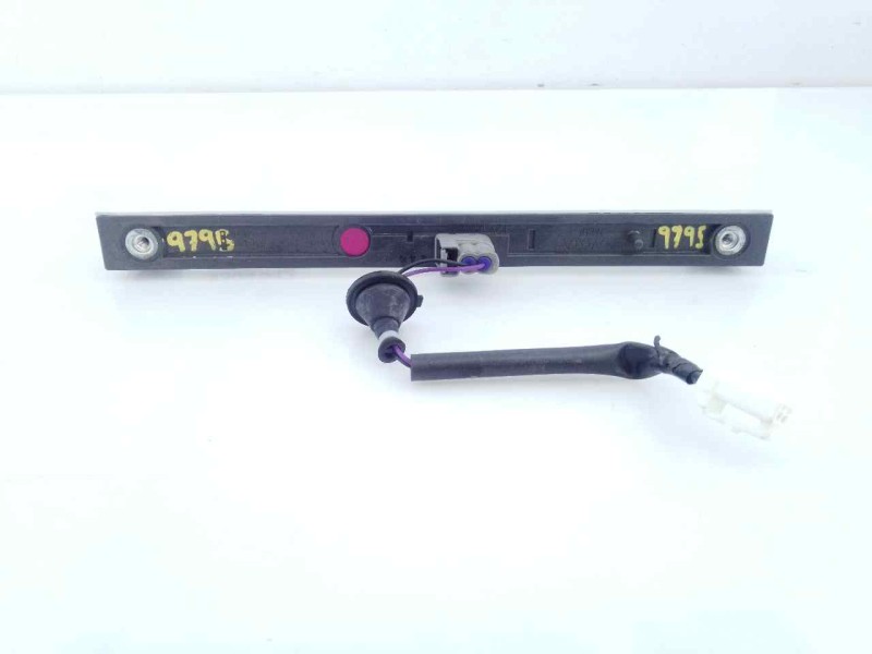 Recambio de luz central de freno para toyota rav 4 advance referencia OEM IAM   E2-B4-59-1