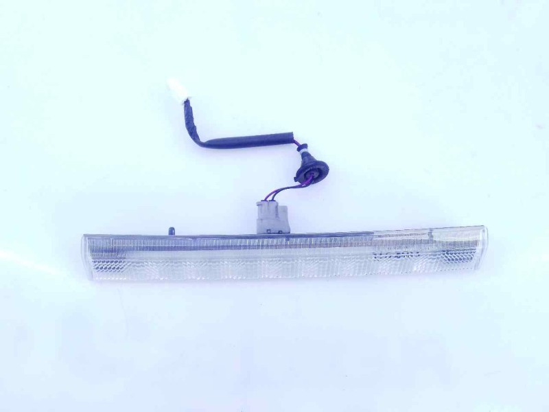 Recambio de luz central de freno para toyota rav 4 advance referencia OEM IAM   E2-B4-59-1