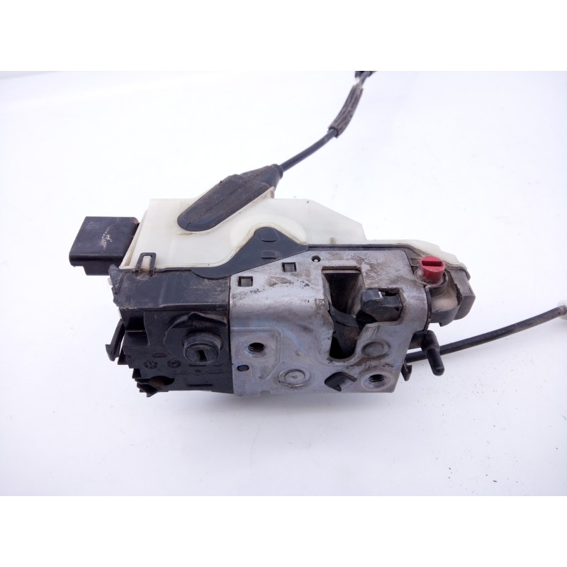 Recambio de cerradura puerta trasera derecha para peugeot 208 access referencia OEM IAM 9688080780  E1-A4-36-1