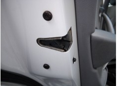 CERRADURA PUERTA TRASERA IZQUIERDA 