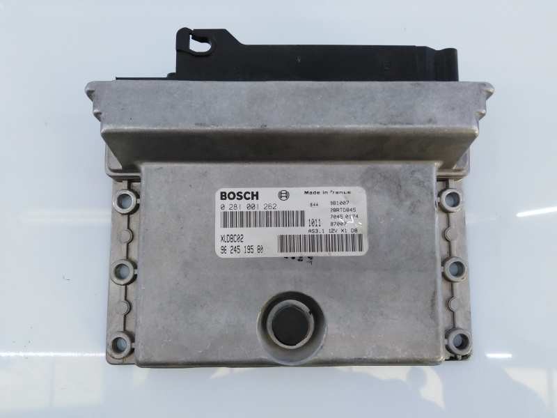 Recambio de centralita motor uce para citroën xantia berlina 1.9 turbodiesel referencia OEM IAM 0281001262 9624519580 E3-B2-56-4