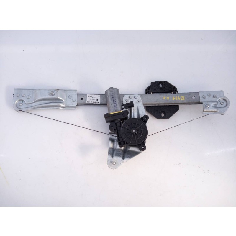 Recambio de elevalunas delantero derecho para dacia sandero stepway comfort referencia OEM IAM 807209299R  E1-A1-40-1
