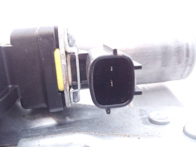 Recambio de elevalunas delantero derecho para dacia sandero stepway comfort referencia OEM IAM 807209299R  E1-A1-40-1