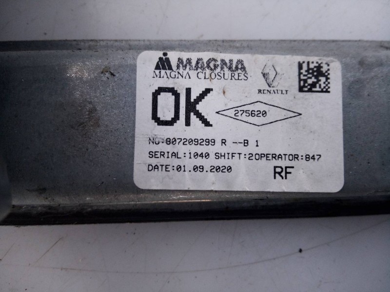 Recambio de elevalunas delantero derecho para dacia sandero stepway comfort referencia OEM IAM 807209299R  E1-A1-40-1
