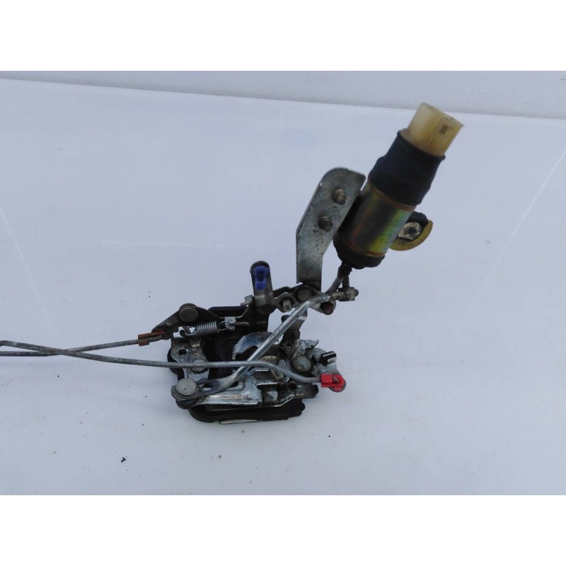 Recambio de cerradura puerta delantera derecha para toyota land cruiser station (j8) hdj 80 special referencia OEM IAM   E2-B4-2