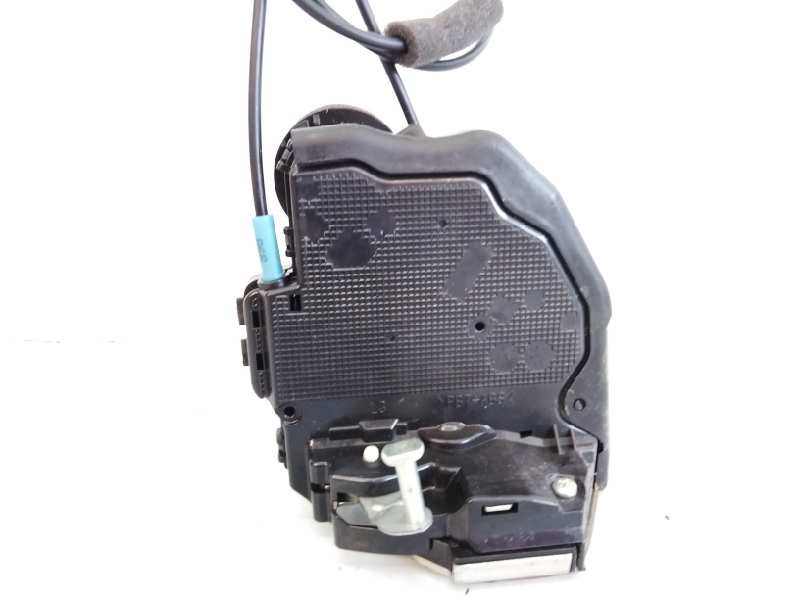 Recambio de cerradura puerta trasera izquierda para toyota rav 4 advance referencia OEM IAM 2C4112112  E2-A3-5-1