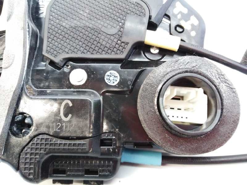 Recambio de cerradura puerta trasera izquierda para toyota rav 4 advance referencia OEM IAM 2C4112112  E2-A3-5-1