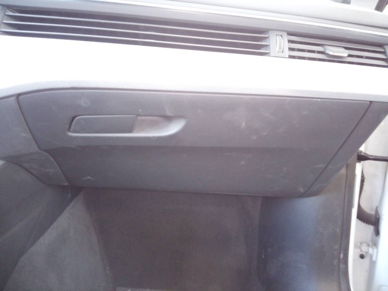 Recambio de guantera para audi a5 sportback (f5a) sport referencia OEM IAM   