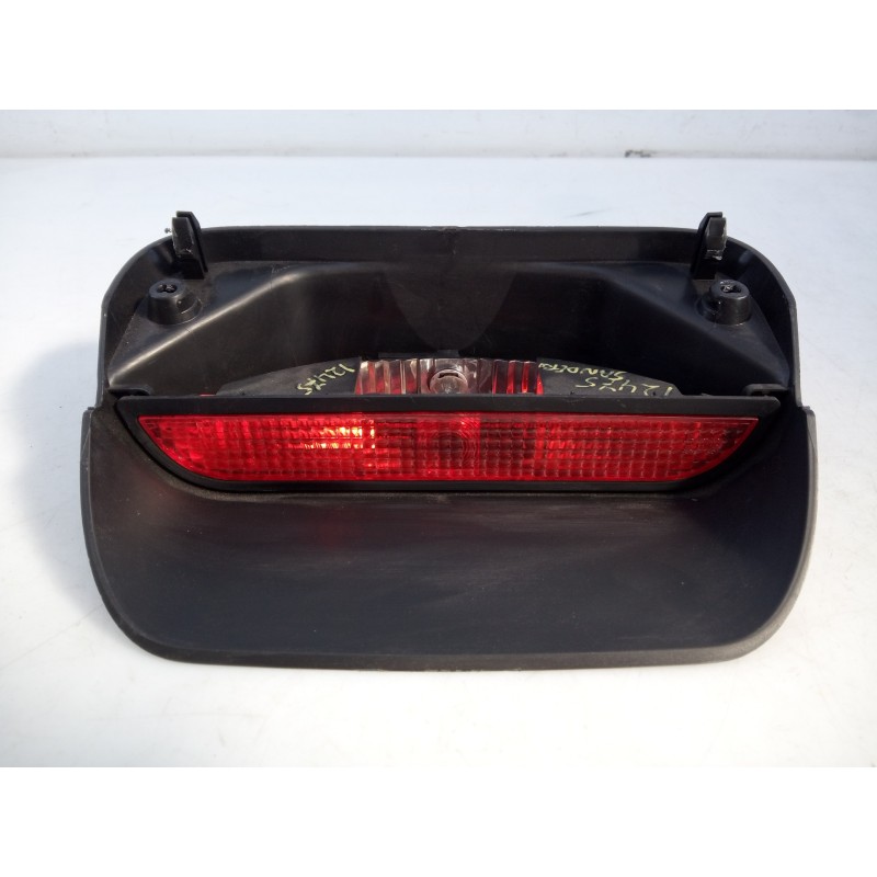 Recambio de luz central de freno para dacia sandero stepway comfort referencia OEM IAM   E1-A1-43-1