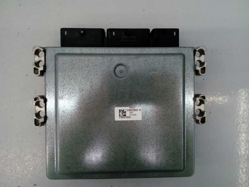 Recambio de centralita motor uce para renault captur xmod referencia OEM IAM 237106102R A2C11171300 E2-A1-27-7