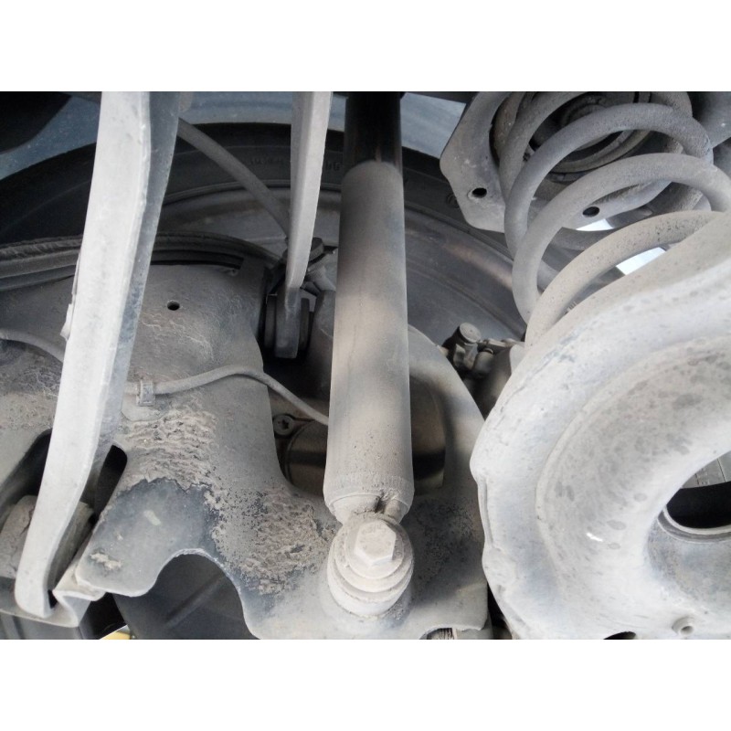 Recambio de amortiguador trasero derecho para volvo v50 familiar 2.0 d kinetic referencia OEM IAM   