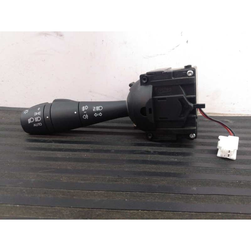 Recambio de mando luces para renault captur xmod referencia OEM IAM 255676085R E106703251 E2-A1-28-1
