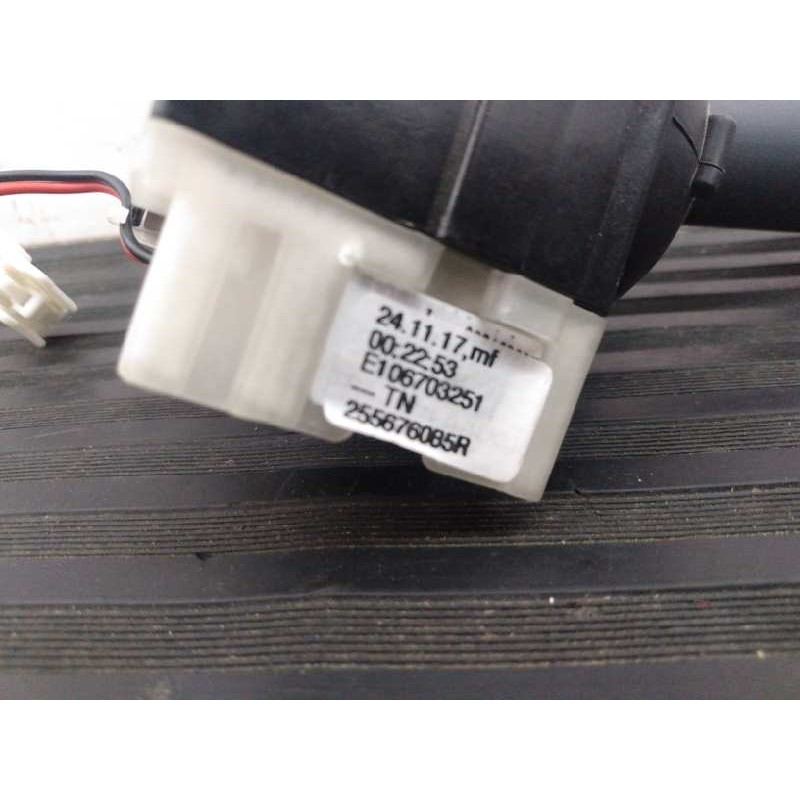 Recambio de mando luces para renault captur xmod referencia OEM IAM 255676085R E106703251 E2-A1-28-1