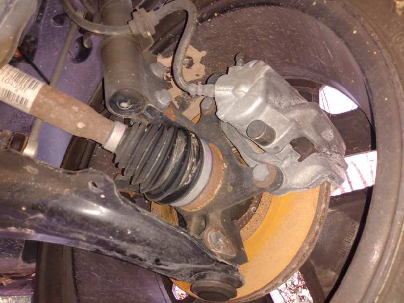 Recambio de mangueta delantera izquierda para renault captur xmod referencia OEM IAM   