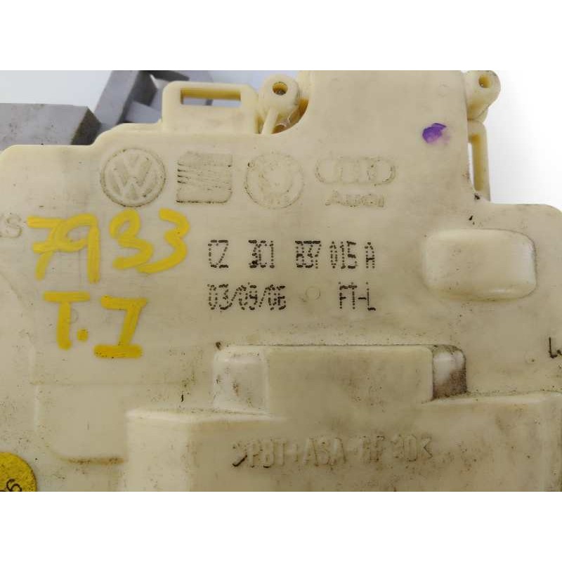 Recambio de cerradura puerta trasera izquierda para volkswagen passat berlina (3c2) highline referencia OEM IAM 3C1837015A  E1-B