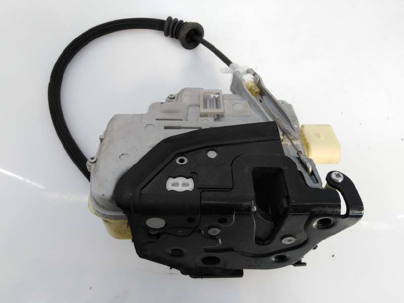 Recambio de cerradura puerta trasera izquierda para volkswagen passat berlina (3c2) highline referencia OEM IAM 3C1837015A  E1-B