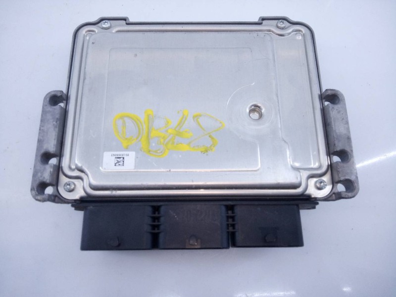 Recambio de centralita motor uce para citroën berlingo cuadro sx referencia OEM IAM 0281018228 9678818280 E3-B2-49-2