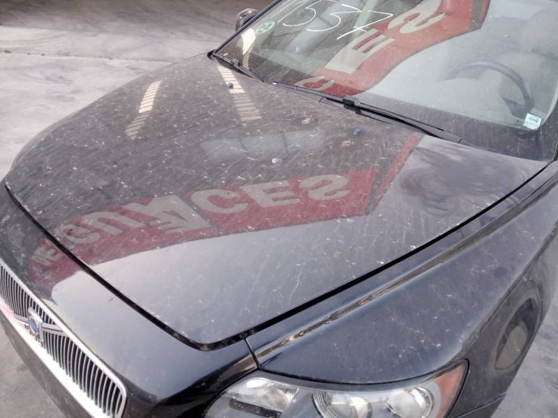 Recambio de capot para volvo v50 familiar 2.0 d kinetic referencia OEM IAM   