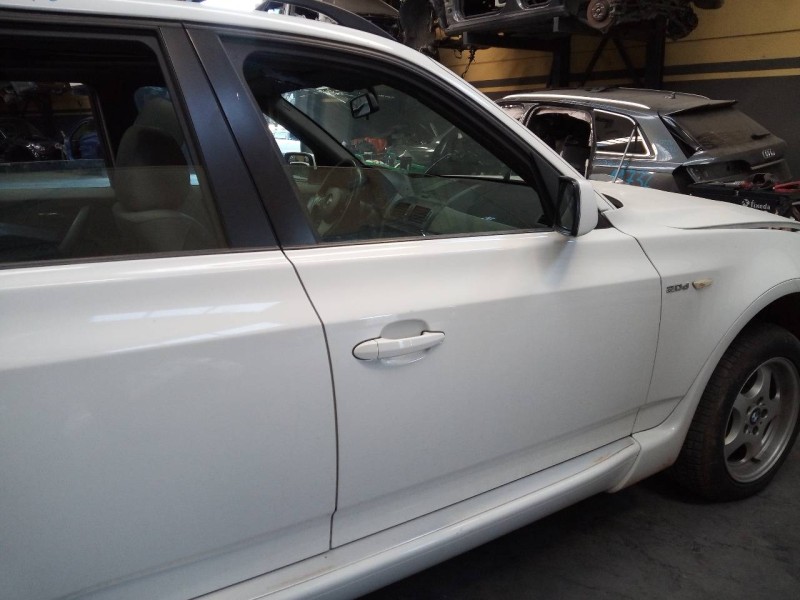 Recambio de puerta delantera derecha para bmw x3 (e83) 2.0d referencia OEM IAM   