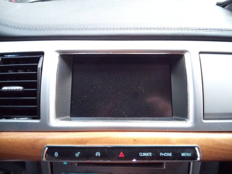 Recambio de sistema navegacion gps para jaguar xf 2.2 diesel luxury referencia OEM IAM   