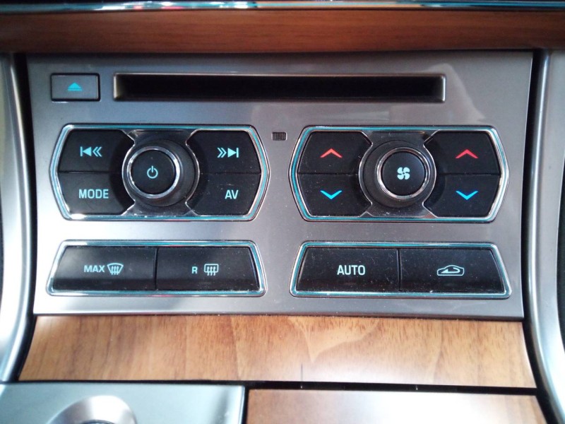 Recambio de sistema navegacion gps para jaguar xf 2.2 diesel luxury referencia OEM IAM   