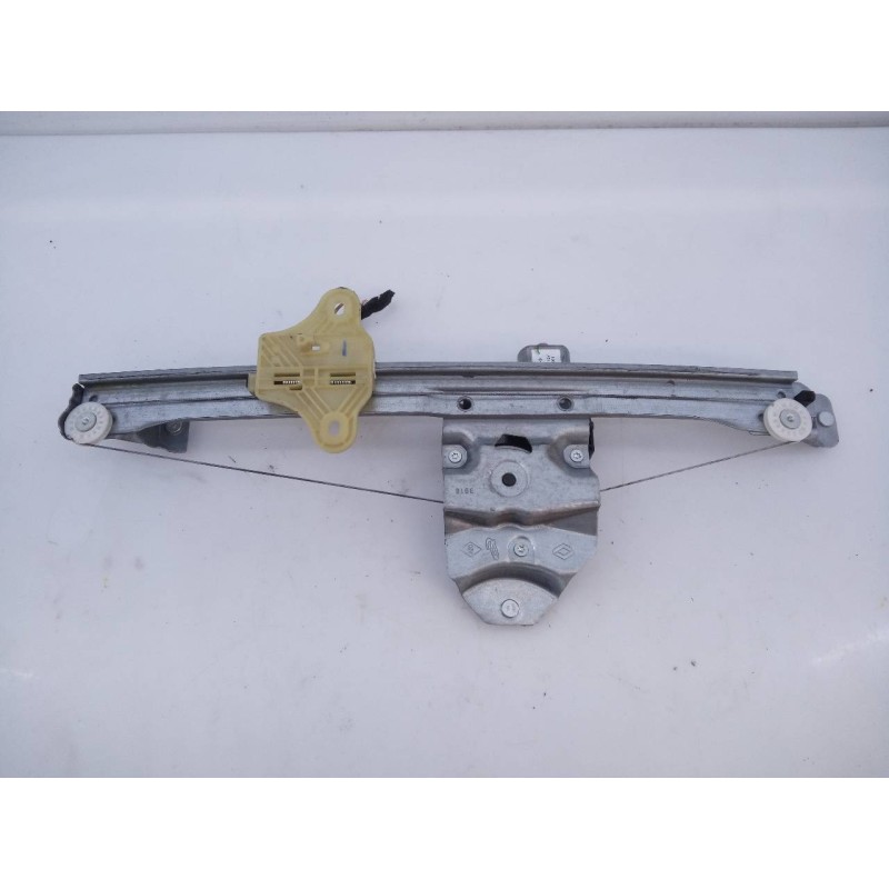 Recambio de elevalunas delantero derecho para renault clio iv limited referencia OEM IAM 128001471B 3U3144B E1-A1-44-1