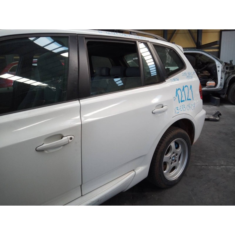 Recambio de puerta trasera izquierda para bmw x3 (e83) 2.0d referencia OEM IAM   