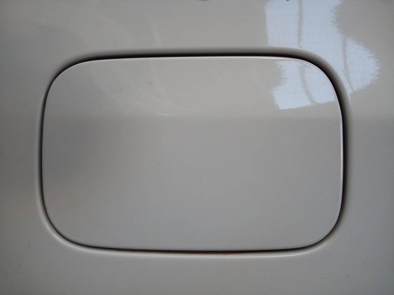 Recambio de tapa exterior combustible para bmw x3 (e83) 2.0d referencia OEM IAM   