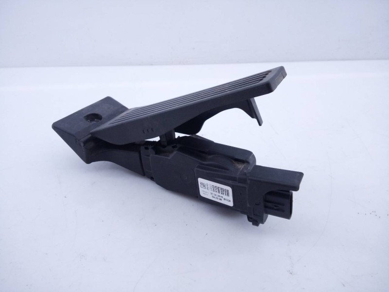 Recambio de pedal acelerador para kia sportage business 2wd referencia OEM IAM B1000  E2-B5-49-1