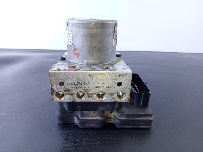Recambio de abs para kia cee´d drive referencia OEM IAM 58920A2210 A258920500 P3-B8-28-3
