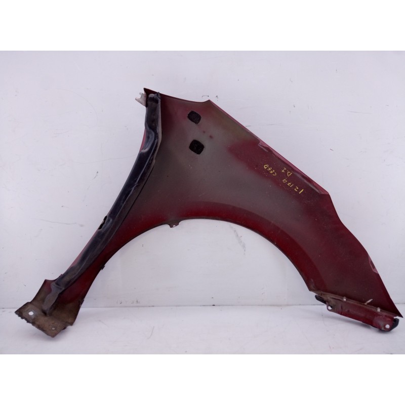 Recambio de aleta delantera izquierda para kia cee´d drive referencia OEM IAM   E4-A2-9