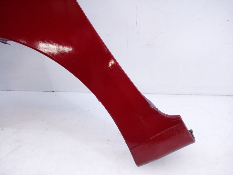 Recambio de aleta delantera izquierda para kia cee´d drive referencia OEM IAM   E4-A2-9