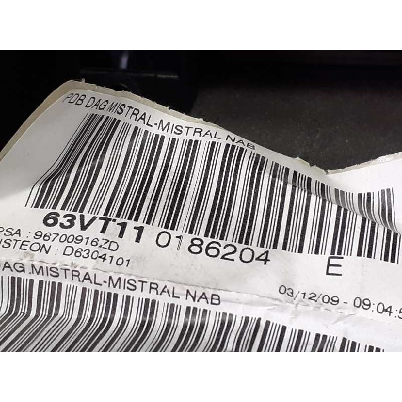 Recambio de salpicadero para citroën c5 berlina exclusive referencia OEM IAM 8231T7 9682177977 P2-A2-21