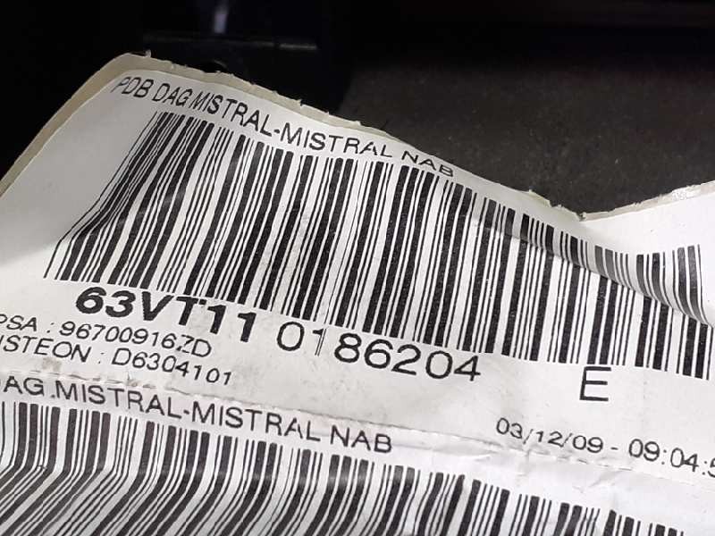 Recambio de salpicadero para citroën c5 berlina exclusive referencia OEM IAM 8231T7 9682177977 P2-A2-21